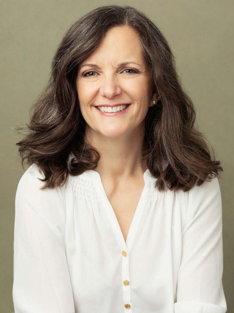 elizabeth cooper cropped